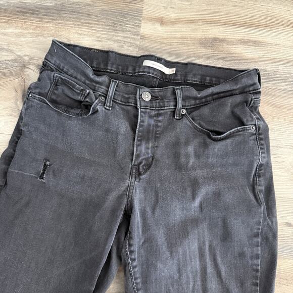 Levi’s Women’s Black Curvy Skinny Distressed Jeans Size 31 Denim - Picture 3 of 6